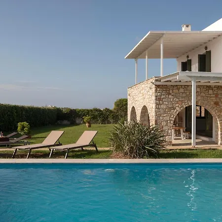 Franca Ideal For Wedding Parties * Sarakiniko (Paros)